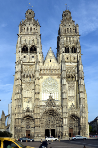Cathédrale Saint-Gatien Cathédrale Saint-Gatien