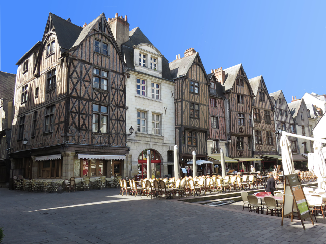 Place Plumereau an emblematic sight of Tours Place Plumereau an emblematic sight of Tours
